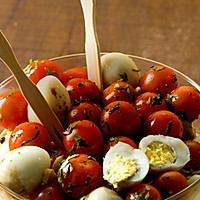 又萌又营养的樱桃番茄配鹌鹑蛋——大红胖红和蛋的故事的做法图解1