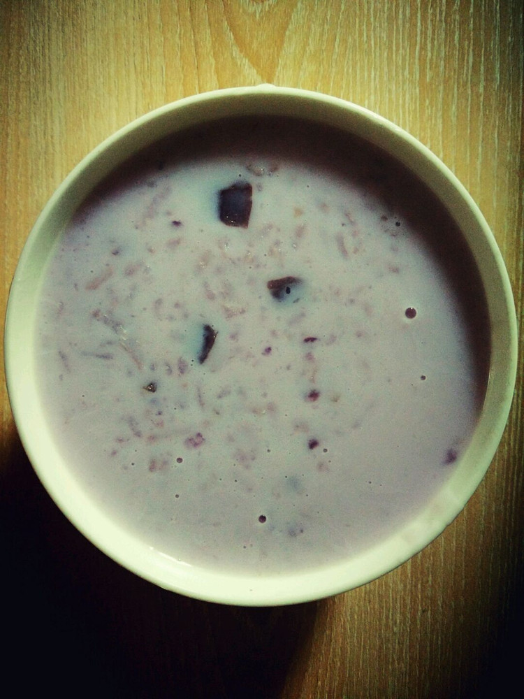 紫薯奶粥的做法