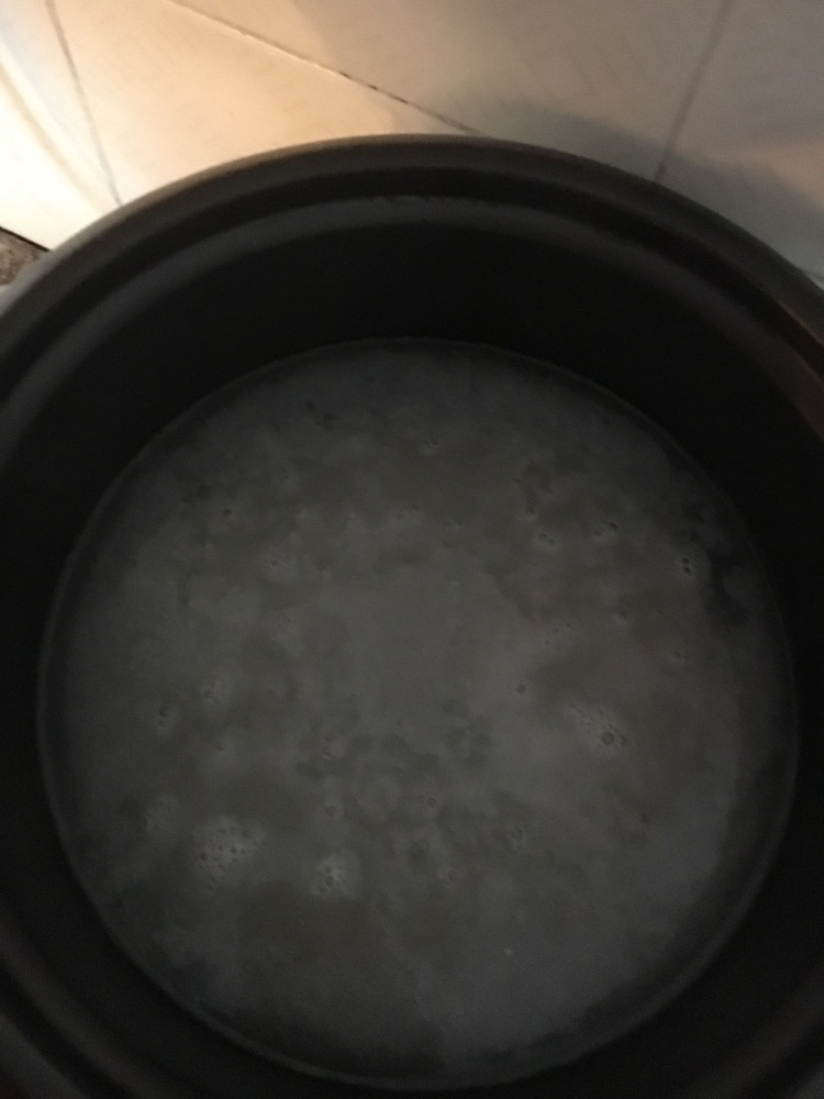 红薯粥的做法图解1