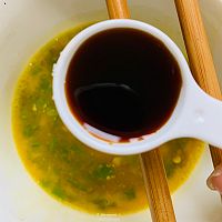 香辣培根蛋饼的做法图解6