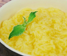 玉米米线 宝宝辅食，大米粉+藕粉的做法