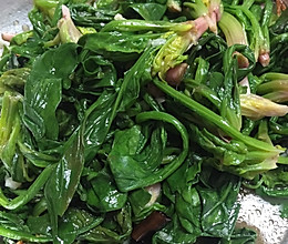 炝拌菠菜的做法