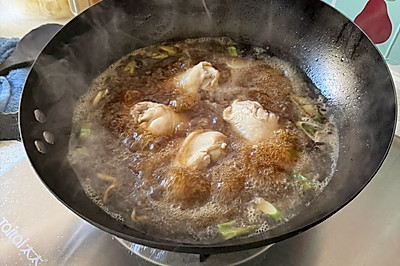 酱炖鸡腿