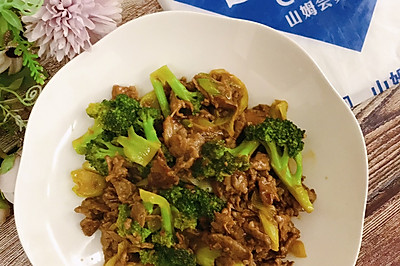 西兰花炒牛肉