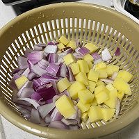 懒人土豆肥牛的做法图解1