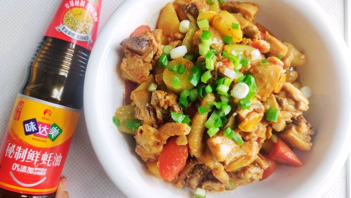 土豆红烧鸡块