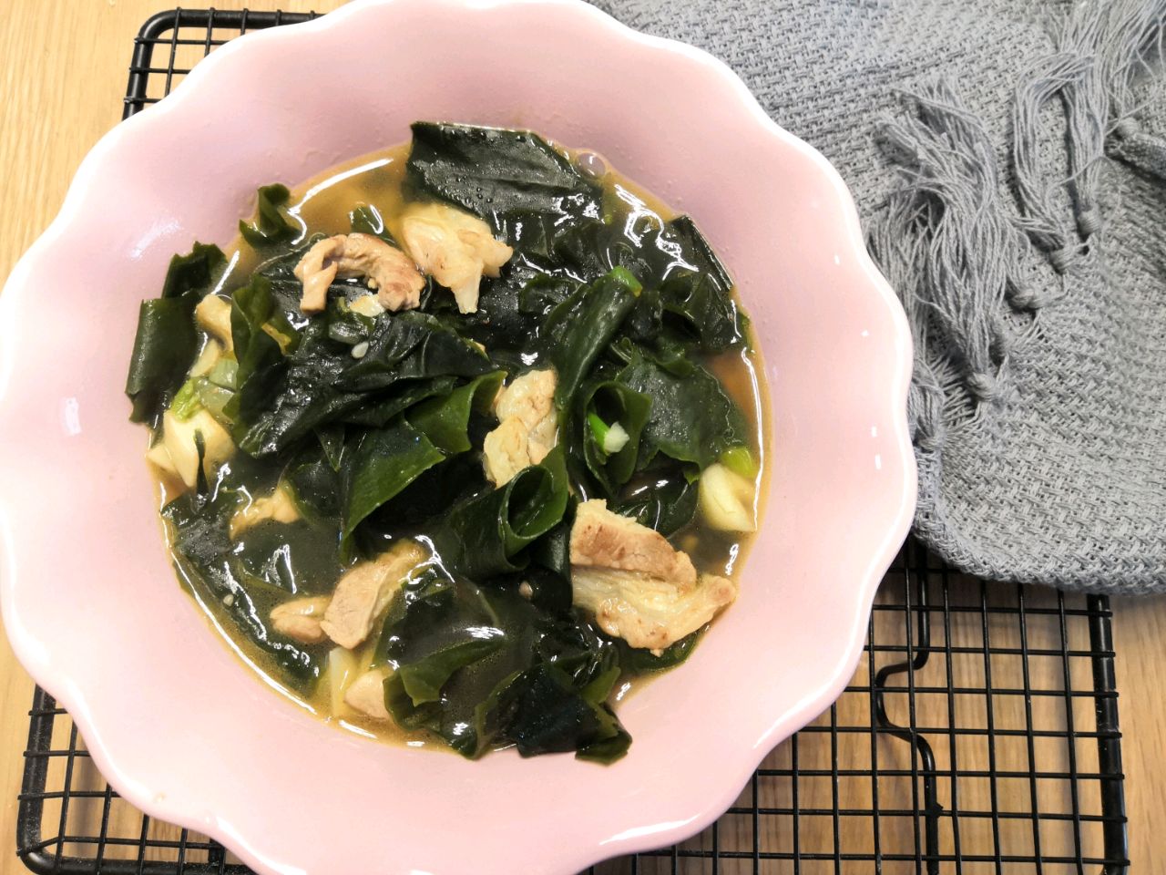 Modified Korean kelp soup