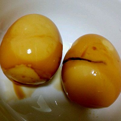 卤鸡蛋，简单又好吃！（方法一）
