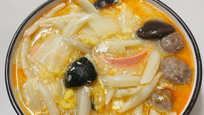 菜饭二合一：白菜香菇鸡蛋面疙瘩