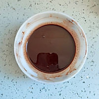 不消泡的巧克力戚风蛋糕的做法图解2