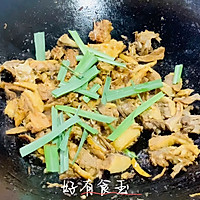 #养生打卡#一锅饭都不够，极下饭的一道香矛鸭，也是下酒菜系列的做法图解5