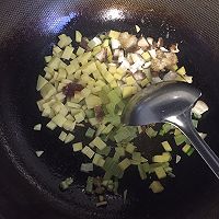 香喷喷的菠菜面的做法图解9