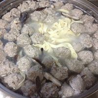 藕丁香菇肉丸汤（汆丸子汤）的做法图解6