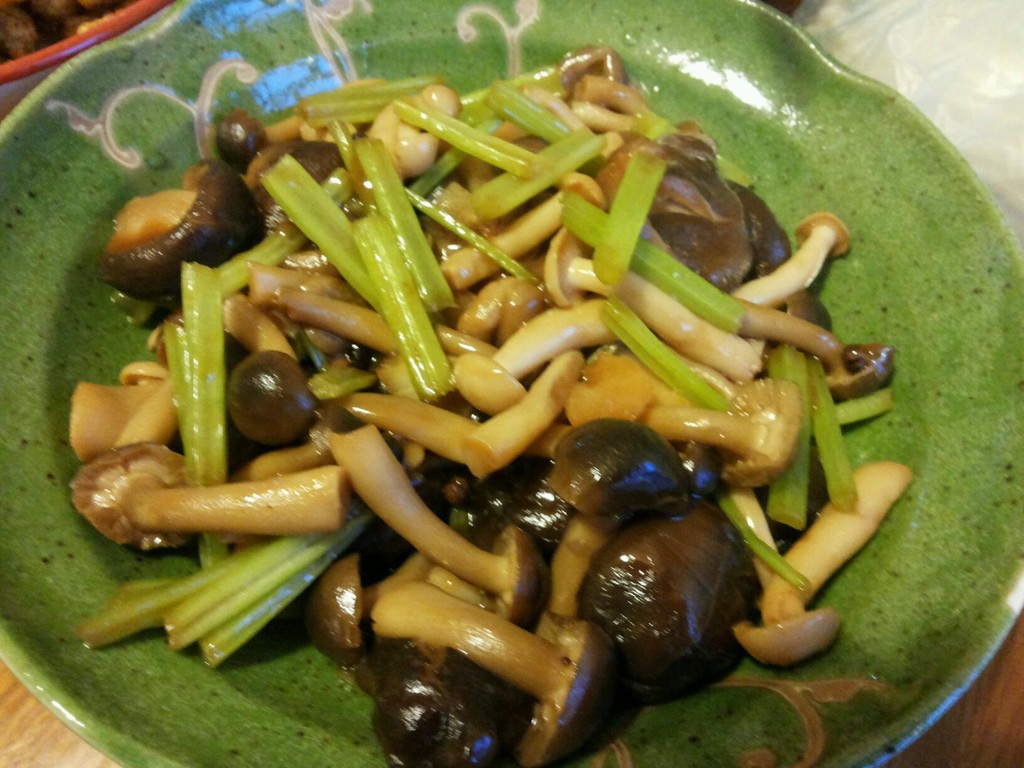 玉米菌菇汤怎么做_玉米菌菇汤的做法_豆果美食