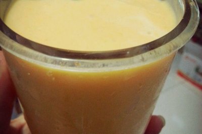 酸奶芒果沙冰
