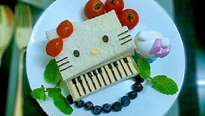 立体吐司♥凯蒂猫钢琴