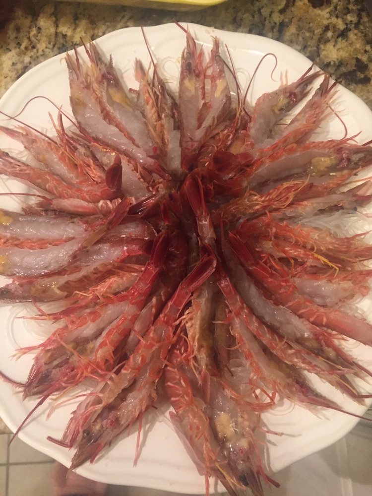 粤菜-蒜蓉粉丝蒸开边虾的做法图解6