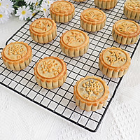 #尽享安心亲子食刻#广式豆沙月饼的做法图解14