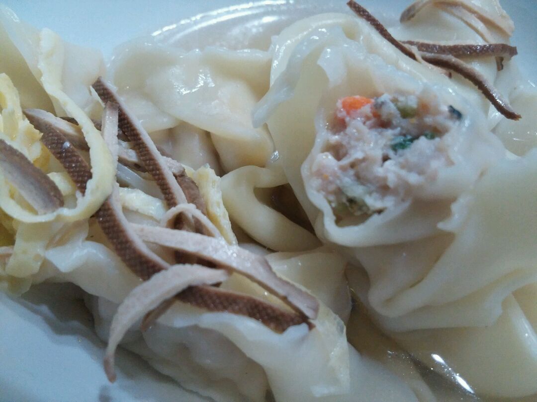 蟹粉三鲜馄饨