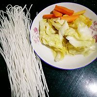 泡菜粉条的做法图解1