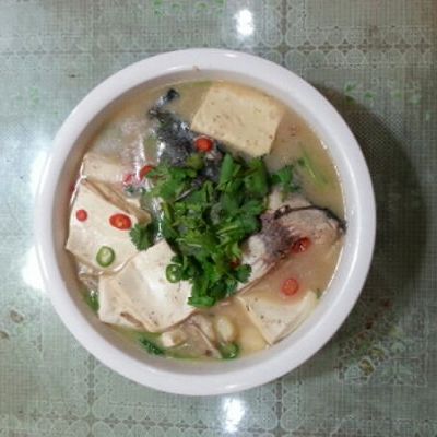 鱼头豆腐汤