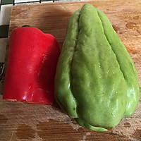 红椒肉片佛手瓜的做法图解1
