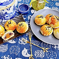 #憋在家里吃什么#传统中式点心蛋黄酥的做法图解30