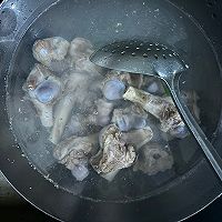 春天进补—羊骨汤的做法图解4