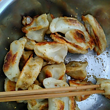茴香猪肉煎饺