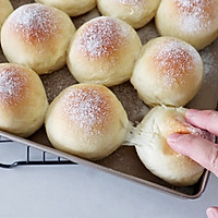 #豆果10周年生日快乐#牛奶炼乳小餐包的做法图解10