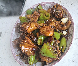 潍坊炒鸡，家庭炒鸡块，鲁菜辣子鸡块的做法