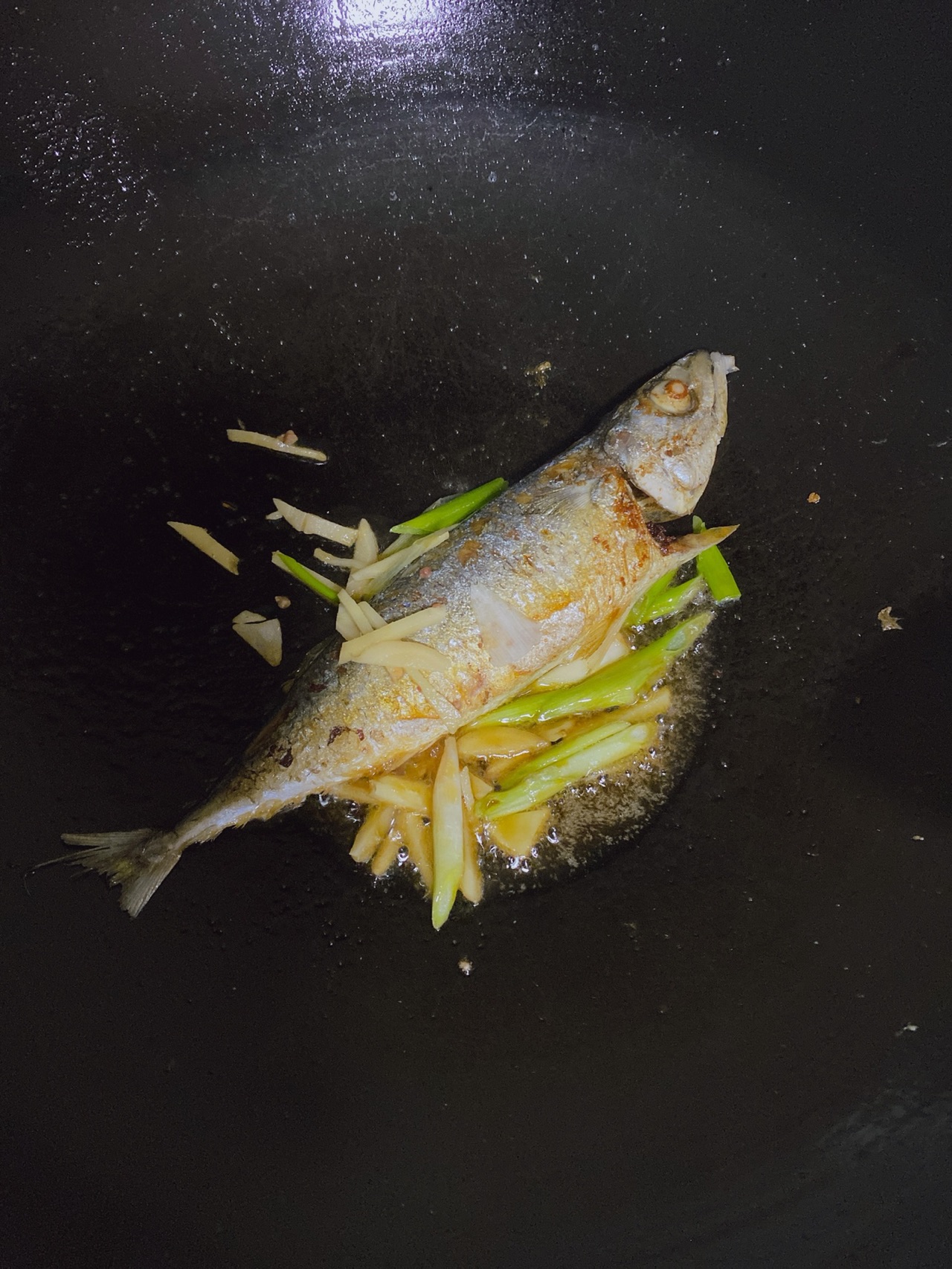 红烧青花鱼怎么做 红烧青花鱼的做法 哈密瓜的春天 豆果美食