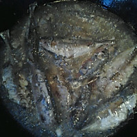 红烧沙丁鱼的做法图解3