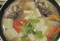 芙蓉三文鱼头豆腐汤的做法