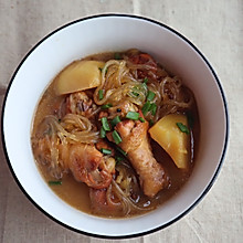 家常菜|鸡肉土豆炖粉条