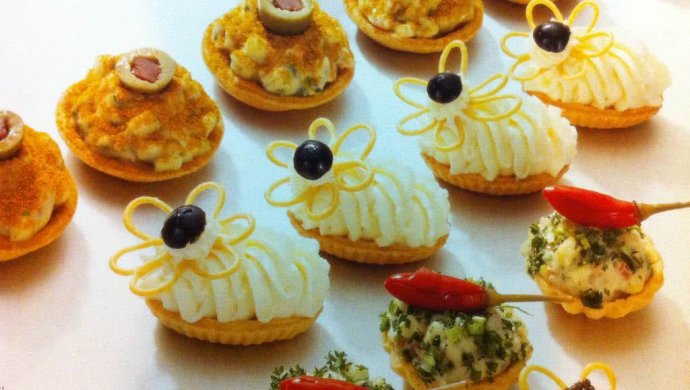 petits four with cheese
