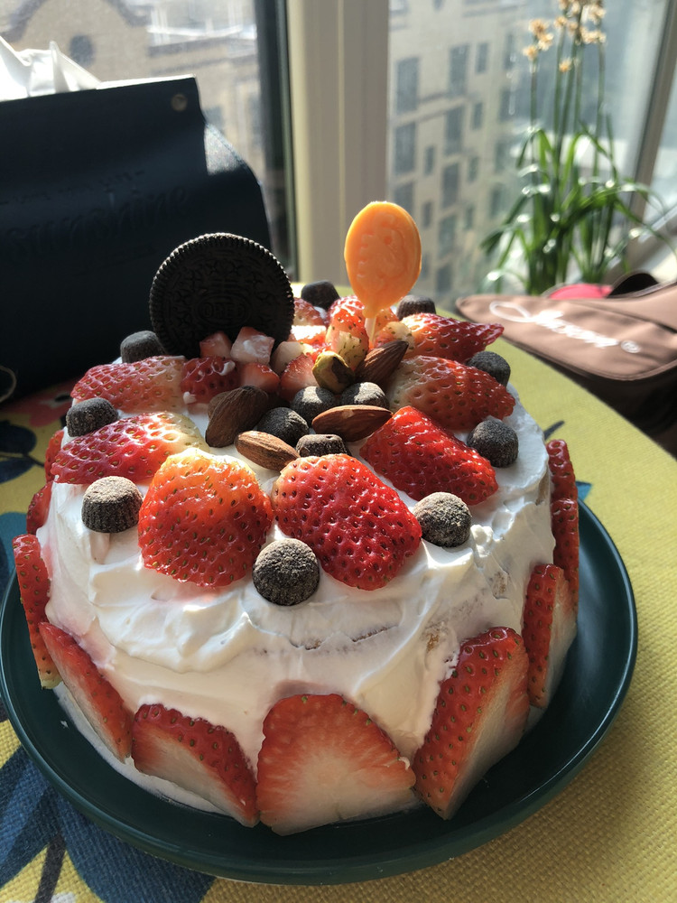 草莓蛋糕了的做法