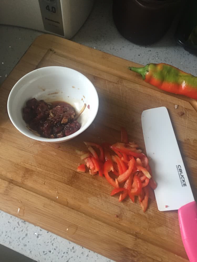 牛肉手抓饼的做法图解2