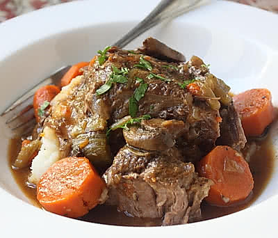 pot roast 炖牛肉