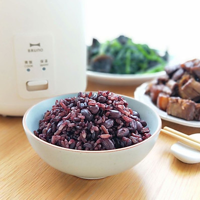 三色糙米红豆饭～健康食品