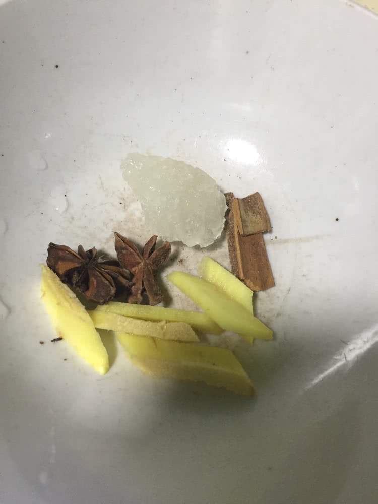 萝卜烧肉的做法图解2