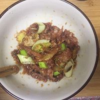 皮蛋瘦肉粥——简单美味的家常做法的做法图解3