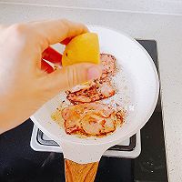 煎柠檬培根#烤究美味 灵魂就酱#的做法图解5