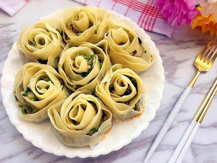 香煎玫瑰饺子的做法