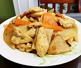 香喷喷的快手菜 蚝油鸡片炒山药的做法