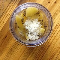 奇异果奶昔的做法图解1