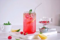 #轻饮蔓生活#蔓越莓柠檬气泡冰饮的做法