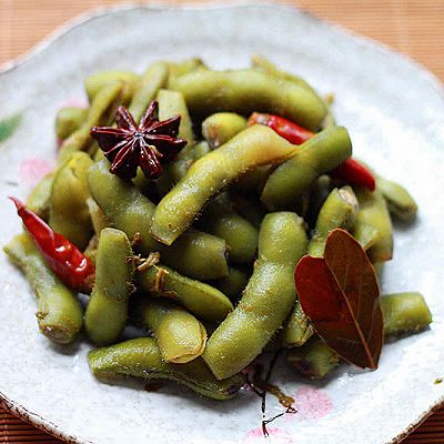 五香茶煮毛豆