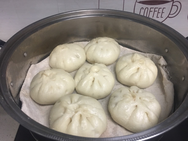 香菇酱肉包的做法