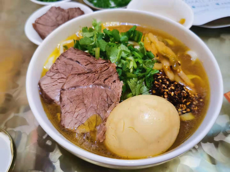 天津老味儿黄汤拉面的做法